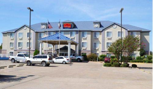 Cleburne Hotel | FairBridge Inn & Suites Cleburne