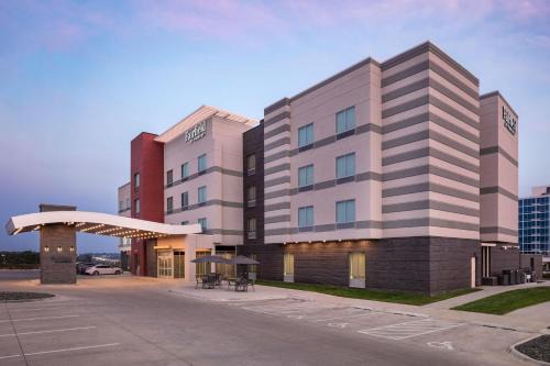 South Central Omaha Hotel | Fairfield by Marriott Inn & Suites Omaha at MH Landing