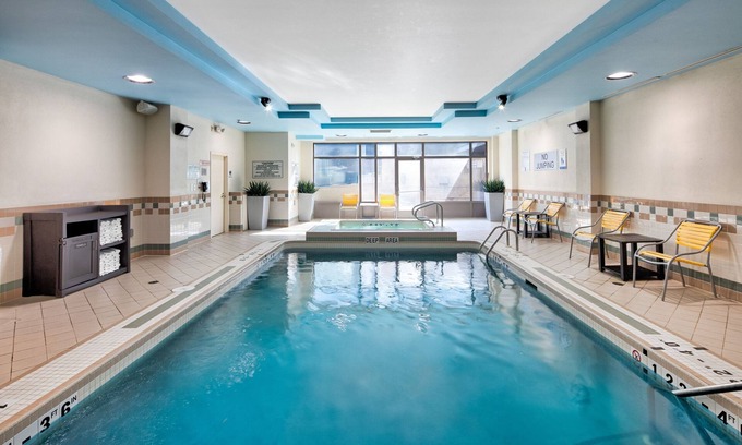 Northeast Mississauga Hotel | Fairfield Inn and Suites by Marriott Toronto Airport