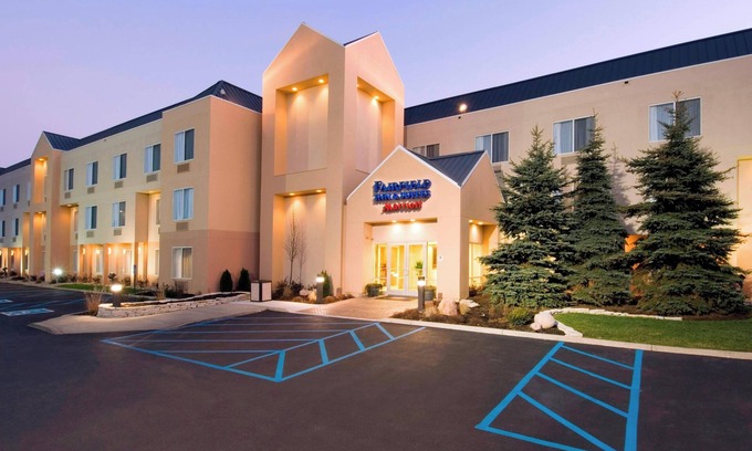 Merrillville Hotel | Fairfield Inn and Suites By Marriott Merrillville
