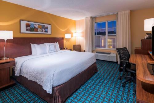 Union Hill Hotel | Fairfield Inn Kansas City Downtown/Union Hill