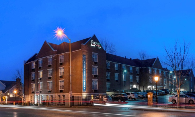 Union Hill Hotel | Fairfield Inn Kansas City Downtown/Union Hill by Marriott