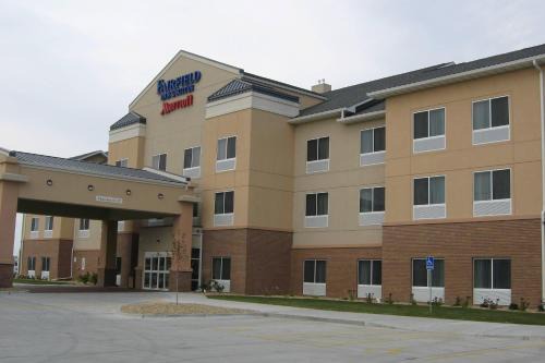 Ames Hotel | Fairfield Inn & Suites Ames