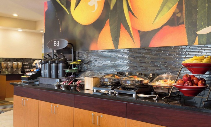 Bismarck Hotel | Fairfield Inn & Suites Bismarck South