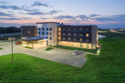 Berwick Hotel | Fairfield Inn & Suites by Marriott Des Moines Altoona