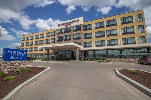 Regina Hotel | Fairfield Inn & Suites by Marriott Regina