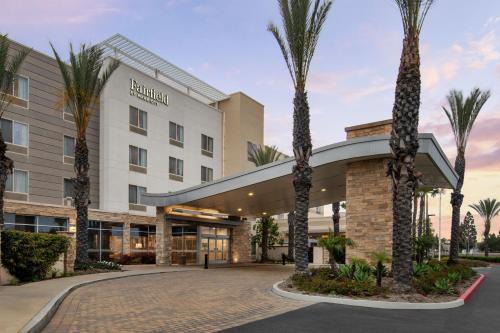 Tustin Hotel | Fairfield Inn & Suites by Marriott Tustin Orange County