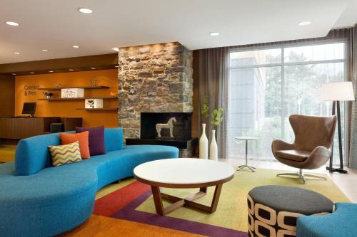 Witmer Hotel | Fairfield Inn & Suites by Marriott Lancaster East at The Outlets