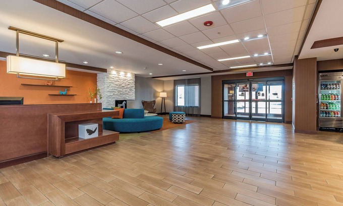 Elkhart Hotel | Fairfield Inn & Suites Elkhart