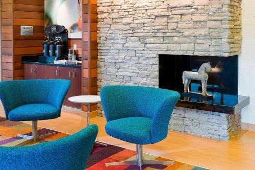 Beaumont Residential Hotel | Fairfield Inn & Suites Lexington Keeneland Airport