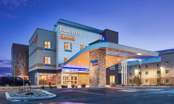 Rawlins Hotel | Fairfield Inn & Suites Rawlins