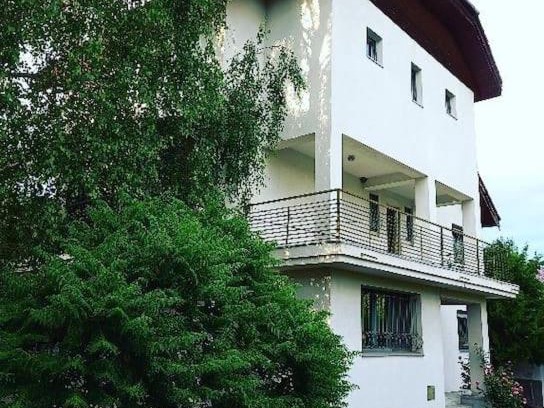 Branesti Villa | Fairy's Corner