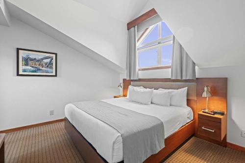 Canmore House | Falcon Crest Sunrise Retreat
