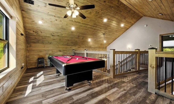 Pigeon Forge Cabin | Fall Getaway at Smokey Blues Cabin - Indoor Pool!