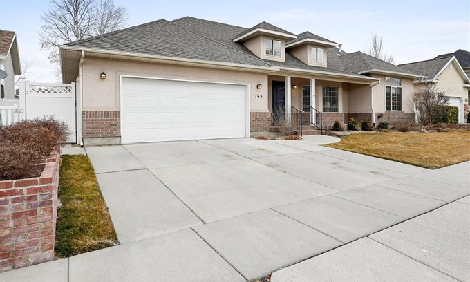 Millcreek House | Fall Special! 10% off until November 21!