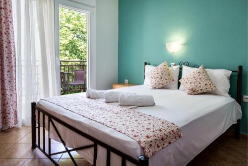 Potos Apartment | Famelia Studios Lampiris