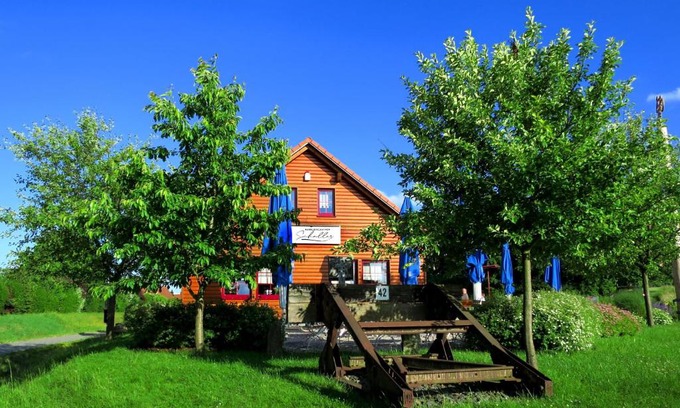 Floß Hotel | Familiengasthof Schaller