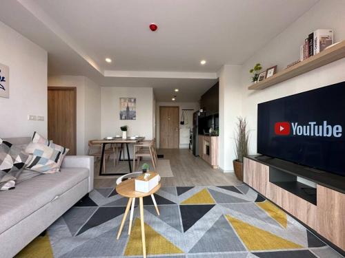 Sathorn Apartment | Family 2Bedrooms 2BR w/Pool/Gym/Wi-fi @Sathorn