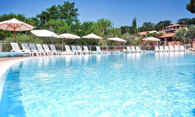 Guardistallo Apartment | Family Apartment in Guardistallo with Pool