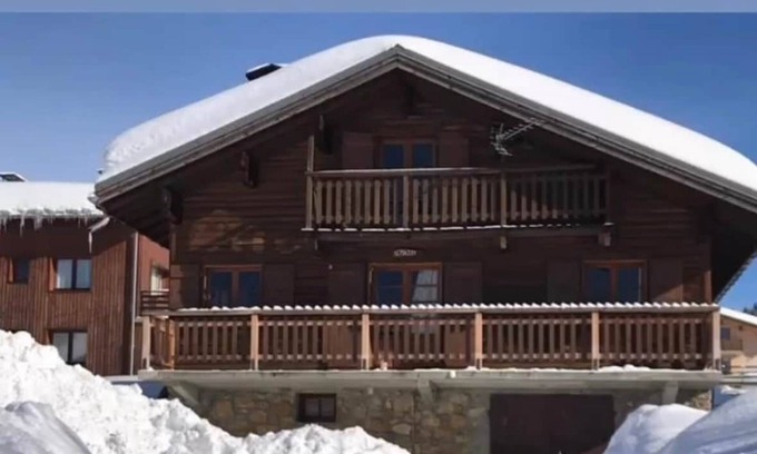 Cohennoz Ski Chalet | FAMILY CHALET AT THE FOOT OF THE SLOPES AND SHOPS