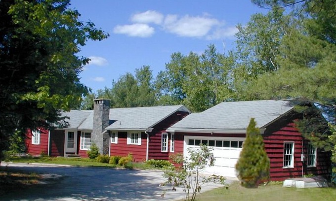 South Casco House | Family compound on Thomas Pond featuring main house and two small cottages.