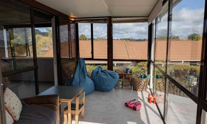 Lynmore House | Family Forest Getaway