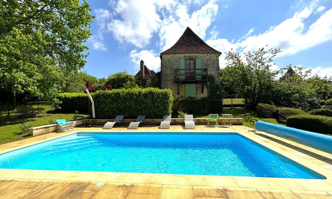 Saint-Germain-de-Belves House | Family house & renovated barn with private pool in the heart of the Périgord Noir