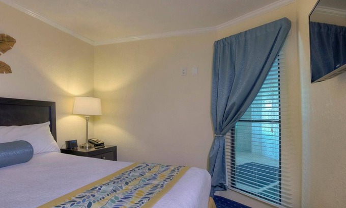 Rocky Point Condo | Family-Friendly 1BR Condo w/Beach Access