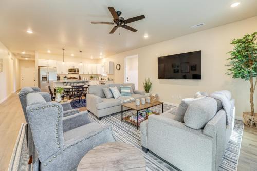 Florence House | Family-Friendly Florence Home 3 Mi to the Coast!