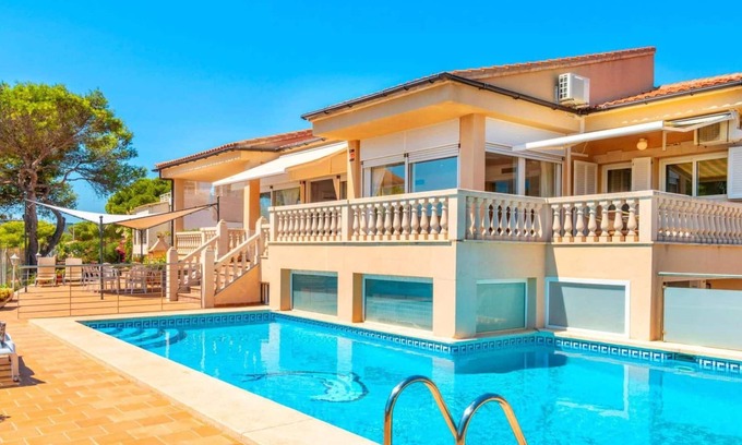 Cala Marcal Villa | Family-friendly holiday home