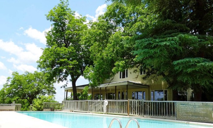 Comfort House | Family-friendly house in the Texas Hill Country