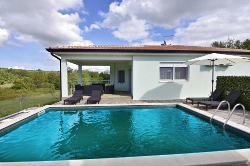 Radini House | Family friendly house with a swimming pool Buroli, Umag - 22400
