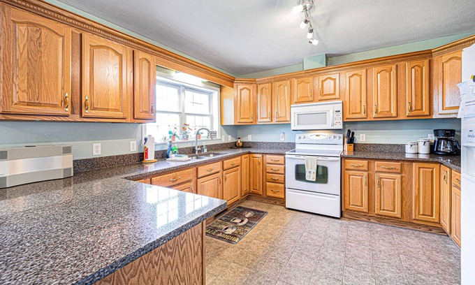 Ponshewaing House | Family-Friendly Lakefront Home w/Huge Yard, Free WiFi, Firepit, Furnished Deck