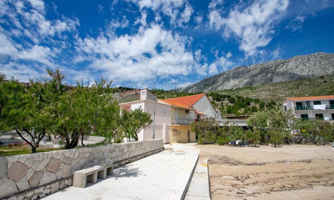 Duce Apartment | Family friendly seaside apartments Duce, Omis - 8668