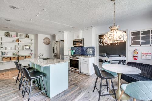 Stockbridge House | Family-Friendly Stockbridge Home By Amphitheater!