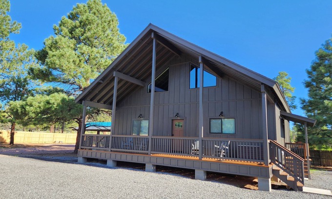 Overgaard Cabin | Family Friendly, Arcade Game, Sleeps 13, Gazebo, Firepit