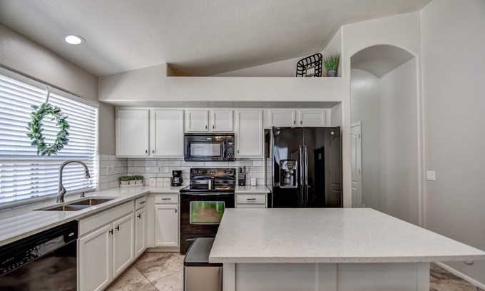 Laredo Ranch House | Family Friendly fun!
