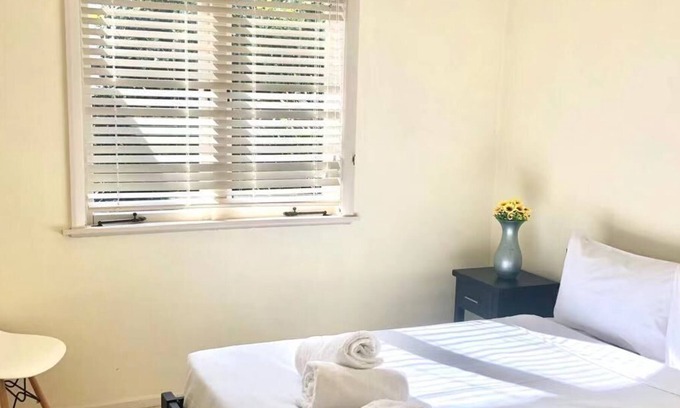 Hamilton House | Family friendly with handy location in Hillcrest