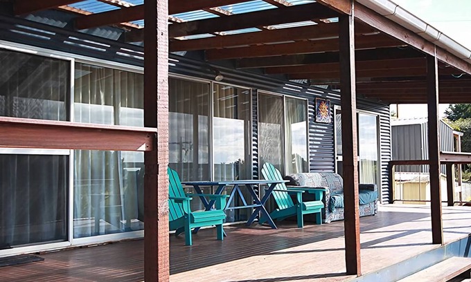 Venus Bay House | Family Fun Beach House Landscape
