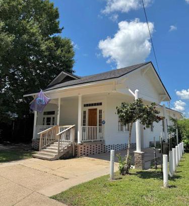 Downtown House | Family Fun in Lafayette Free Parking and Downtown Charm