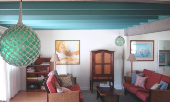 Waimanalo House | Family fun or just relax and say aaah! Max 6, 5 minute walk to Beach !