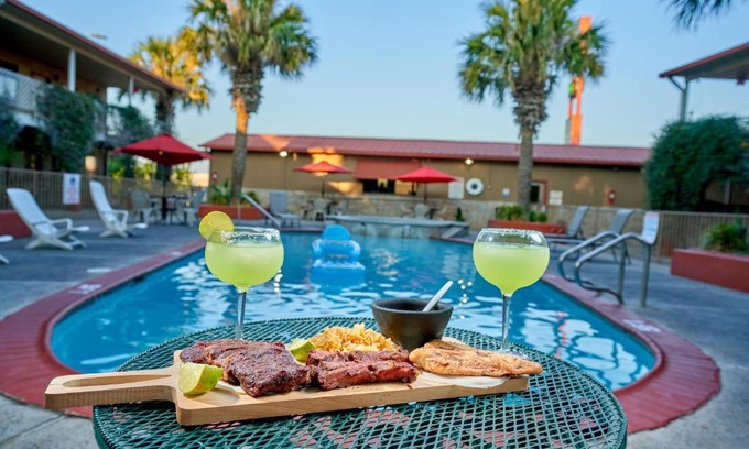 Bonanza Hotel | Family Garden Inn & Suites
