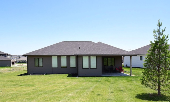 Elkhorn House | Family Getaway House - 6BR, Sleeps the Crew