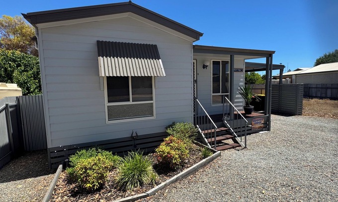Moonta Bay House | Family Getaway in Moonta Bay