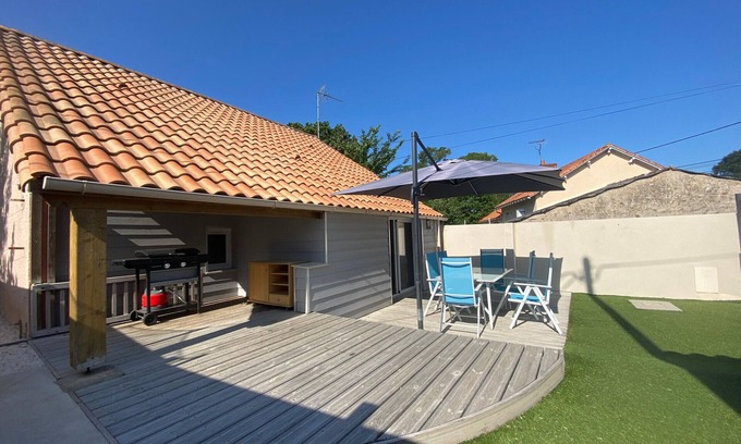 Saint-Brevin-l'Ocean House | Family Home with Terrace, BBQ & Close to Beach - Sleeps 6