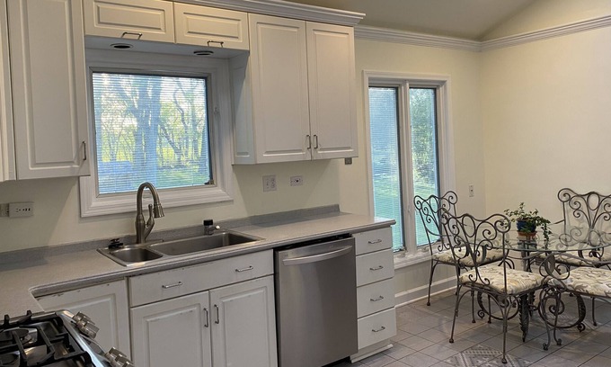 Flossmoor House | Family Home in Flossmoor on the Golf Course