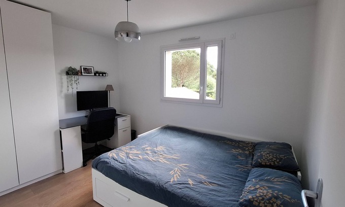 Ragon et la Malnoue House | Family home near Nantes with public transport and shops