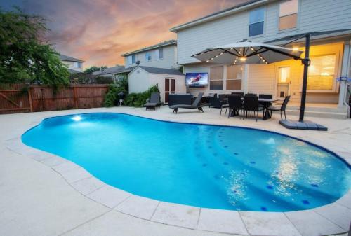 San Antonio House | Family Home ~Pool ~SeaWorld Nat'l Shooting Complex