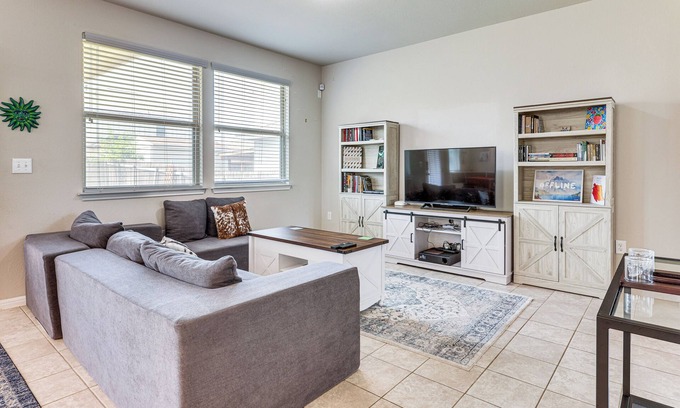 Buda House | Family Home w/Pool Access: 5 Mi to Downtown Buda!
