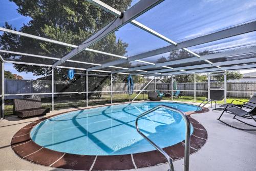 Regency Park House | Family Home with Lanai and Yard in Port Richey!